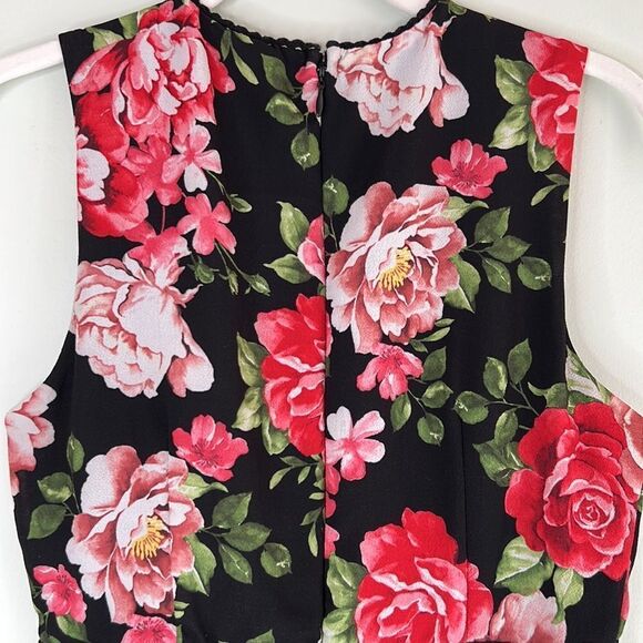 Disney Princess Black and Rose Sleeveless Fit and Flare Eyelet Dress Size Small - Picture 7 of 15